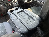 クラフトプラス製コンソールBOXも装備されております！
