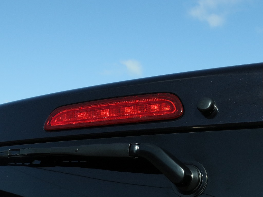 LEDハイマウントストップランプへのご交換も可能となっております！