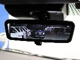 デジタルインナーミラーも装備されております！