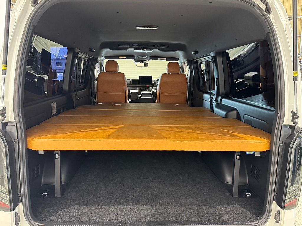 FLEXオリジナルベッドキットType2も装備！車中泊も楽々です♪