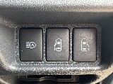 メーカーオプションのパワースライドドアは標準装備となります！お買い得な一台！