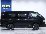 両側スライドドアの車両となっております！
