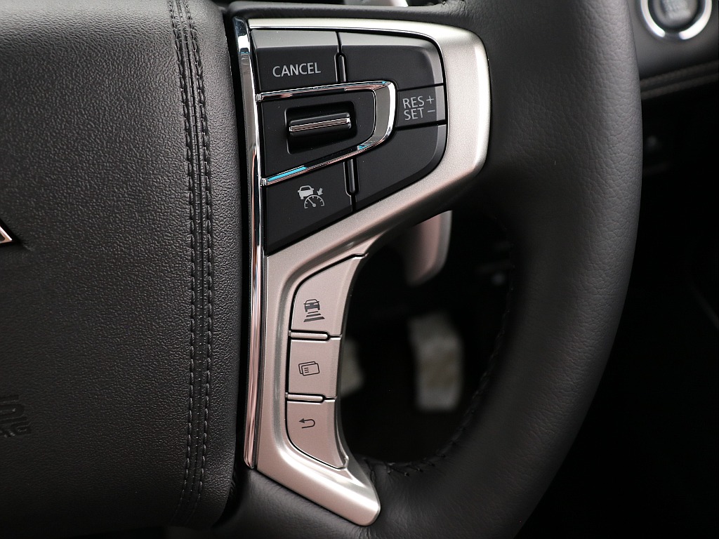 ステアリングスイッチ！