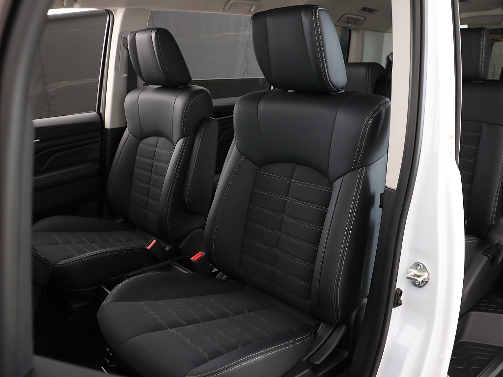 助手席シート！