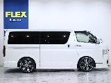 両側電動スライドドア装着車輛となります！