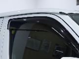ドアバイザーも装備されております！
