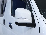 AVESTウインカーミラーも装備されております！