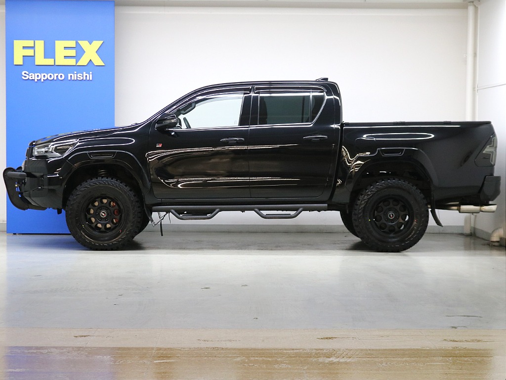 ８インチディスプレイオーディオ☆パノラミックビューモニター☆センターデフロック☆レーダークルーズコントロール☆ＥＴＣ☆ドライブレコーダー☆純正リモートスタート☆