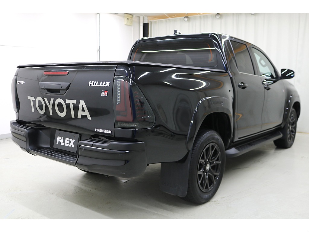 買取特選車☆ＧＲスポーツ☆クリーンディーゼル☆新品オリジナルULTIMATE BLACK テールランプ☆