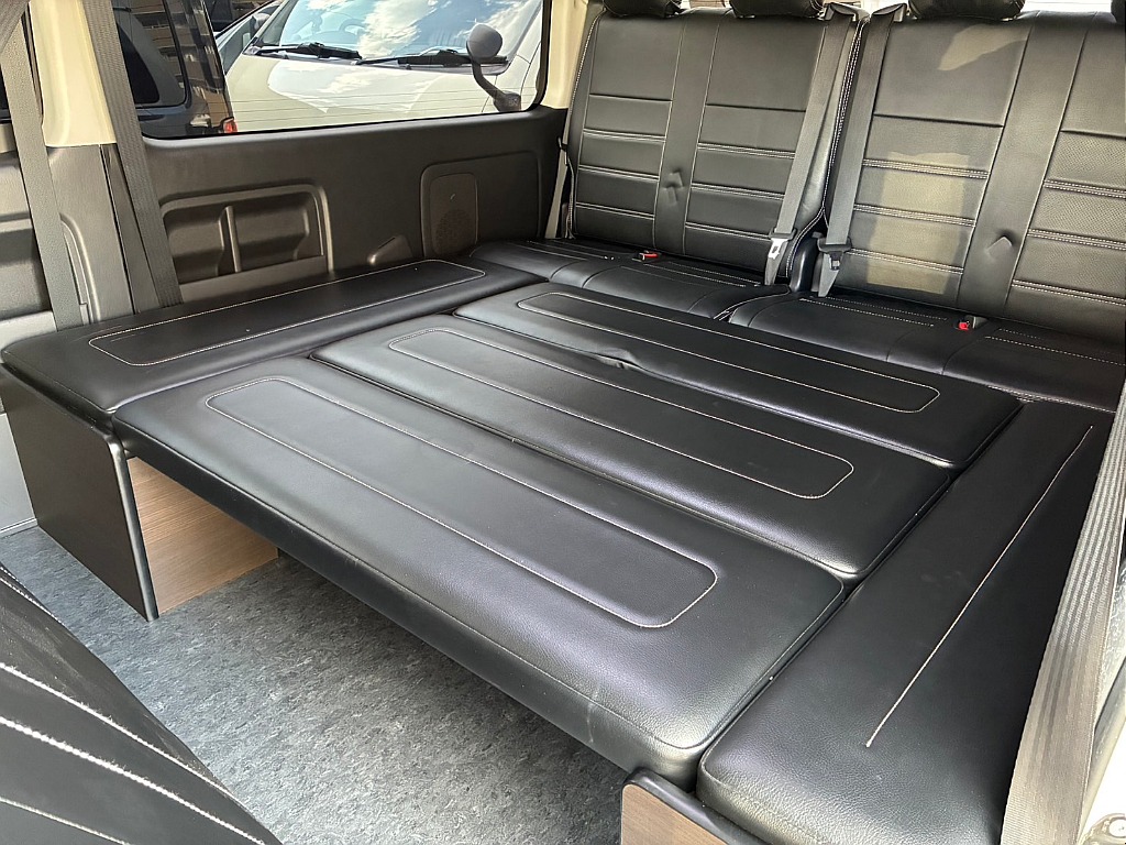 フルフラット可能なベッドキットとなっております！