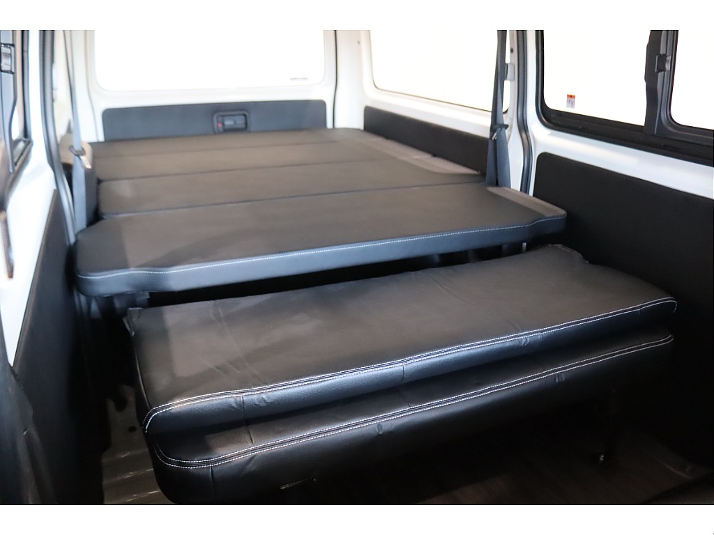 トヨタ ハイエースバン(51枚目)