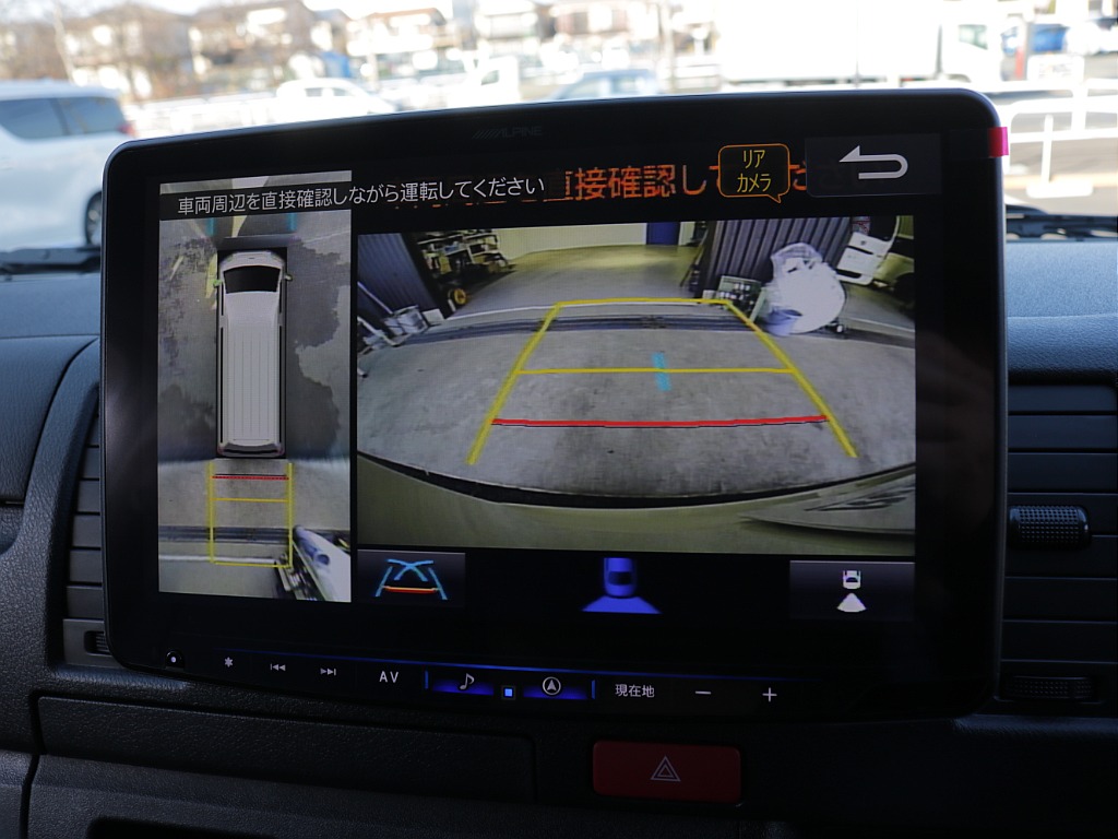 新車ハイエースＶ人気のＤＸロングＲＥクラシック丸目ライトフェイチェンジ済み！オリジナルフロントバンパーオリジナル１６インチアルミオリジナルオーバーフェンダーリア全面床張り施工オリジナルベットＫＩＴ装備