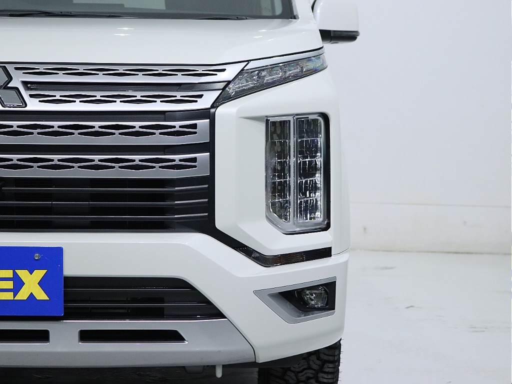 三菱&nbsp;デリカD：5&nbsp;2.2DT Gパワーパッケージ 4WD&nbsp;【リフトアップ】【BIG-X】&nbsp;北海道の詳細画像&nbsp;その6