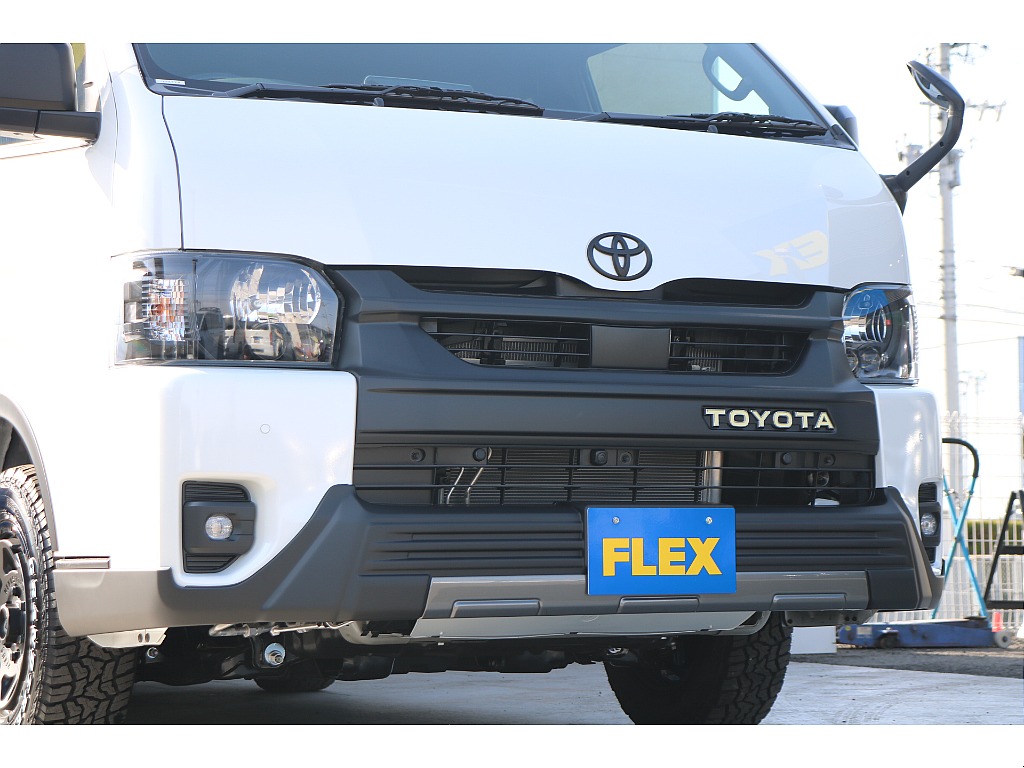 迫力のあるブラックエディション！