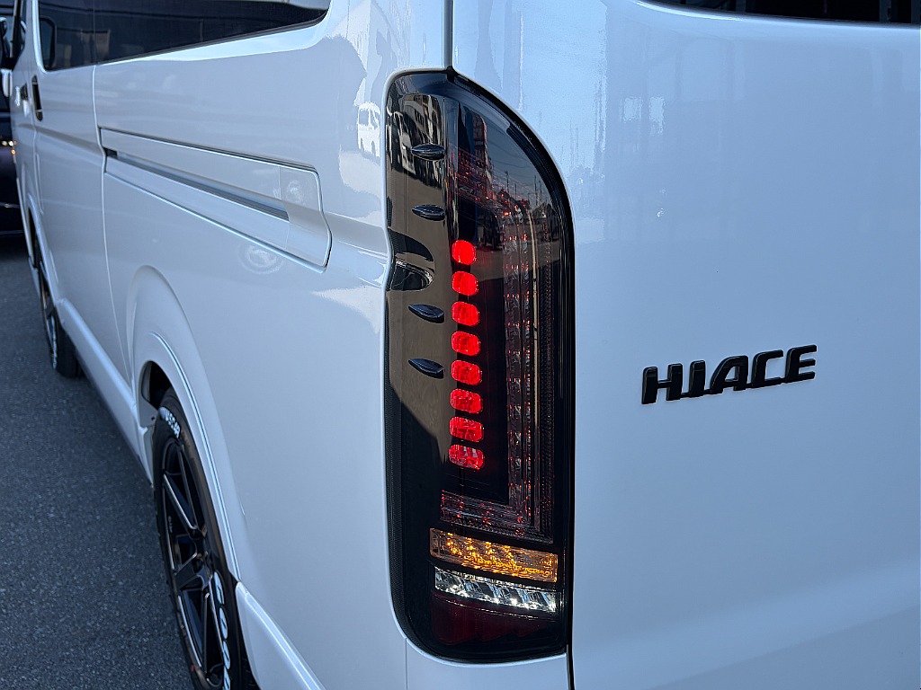トヨタ ハイエースバン(33枚目)