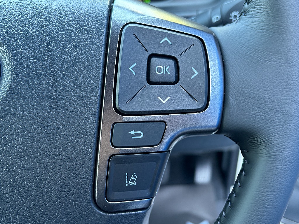 トヨタ ハイエースバン(40枚目)