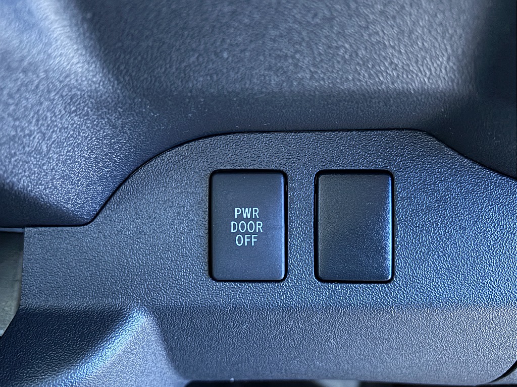 トヨタ ハイエースバン(49枚目)