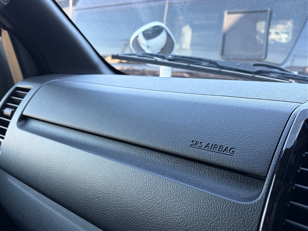 トヨタ ハイエースバン(50枚目)