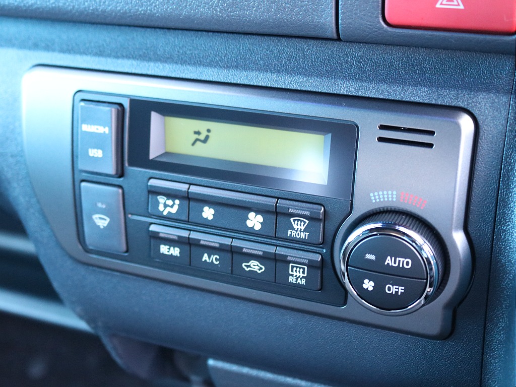 ＦＬＥＸグループは「すべての人に愛車を」をコンセプトに車種別に全国展開中！愛車と一緒に、ライフスタイルを充実させてもらいたいという思いで、ランクル仙台泉店では皆様のご要望になんでもお応えします♪