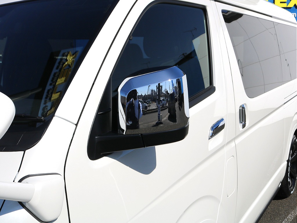 ＦＬＥＸグループは「すべての人に愛車を」をコンセプトに車種別に全国展開中！愛車と一緒に、ライフスタイルを充実させてもらいたいという思いで、ランクル仙台泉店では皆様のご要望になんでもお応えします♪