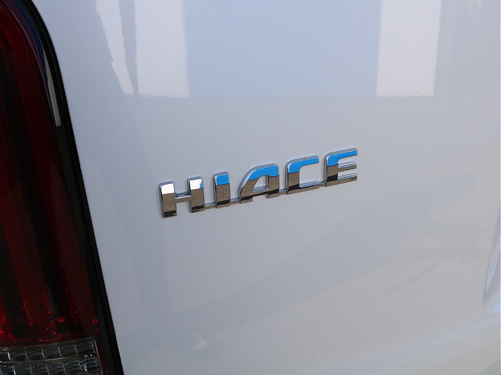 ＦＬＥＸグループは「すべての人に愛車を」をコンセプトに車種別に全国展開中！愛車と一緒に、ライフスタイルを充実させてもらいたいという思いで、ランクル仙台泉店では皆様のご要望になんでもお応えします♪