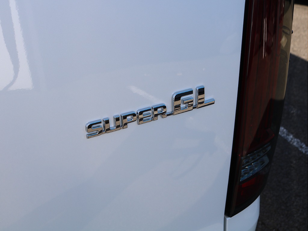 ＦＬＥＸグループは「すべての人に愛車を」をコンセプトに車種別に全国展開中！愛車と一緒に、ライフスタイルを充実させてもらいたいという思いで、ランクル仙台泉店では皆様のご要望になんでもお応えします♪