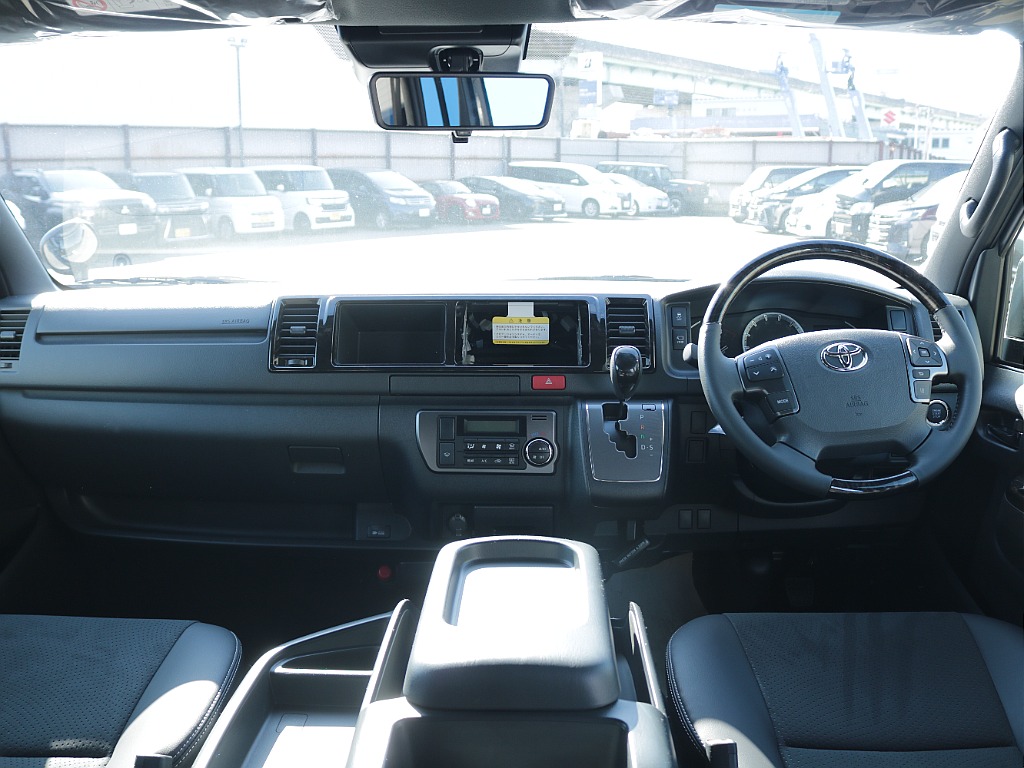 アルパインビックXナビ・連動ドラレコ・ETC・HDMIは装備予定で御座います♪ パッケージ内容に含まれております♪