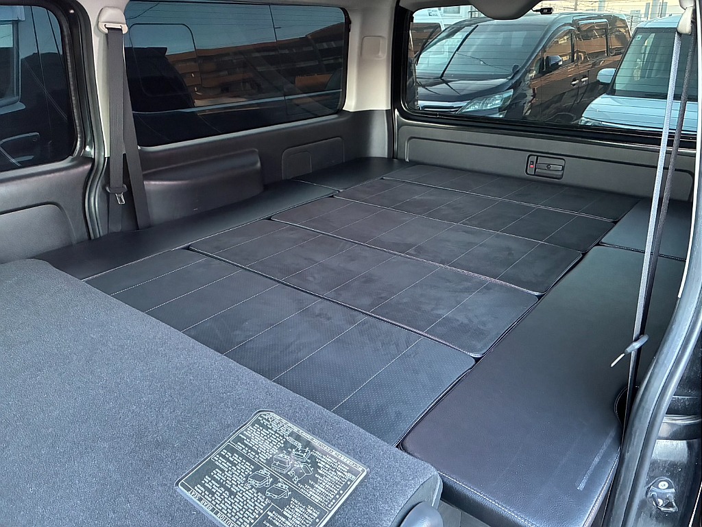 安価で車中泊をスタート可能な車両となっております♪