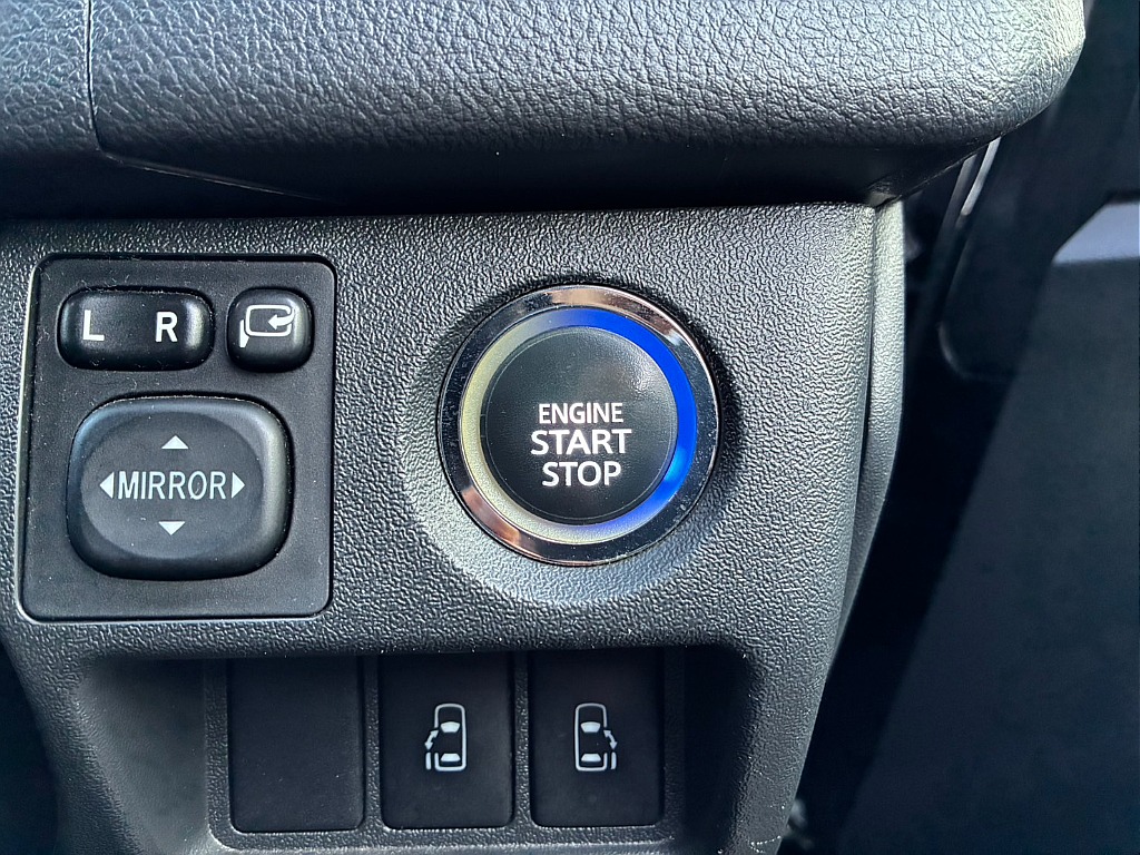 もちろんプッシュスタート付き！