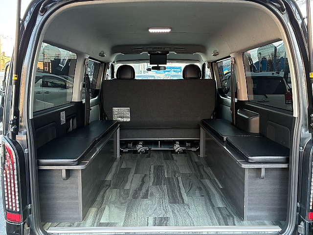 フローリングも施工されております♪