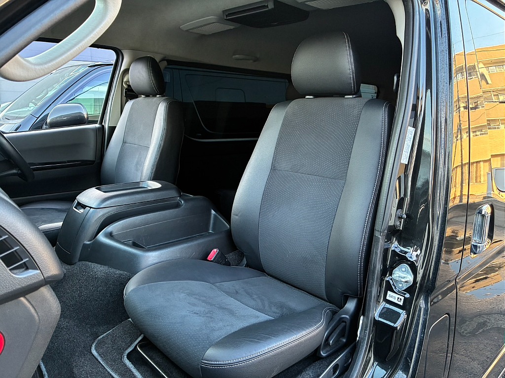 シートの状態も大変綺麗です♪