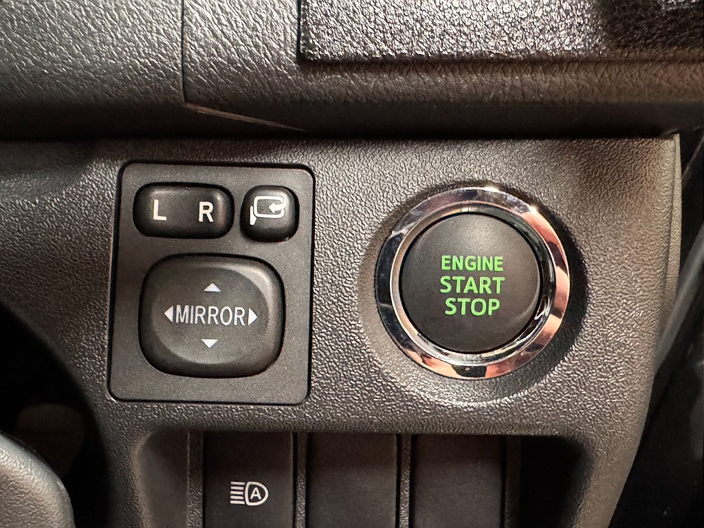 もちろんプッシュスタート付き！