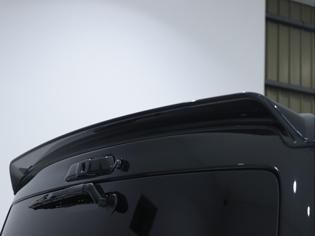 リアスポイラー付き！