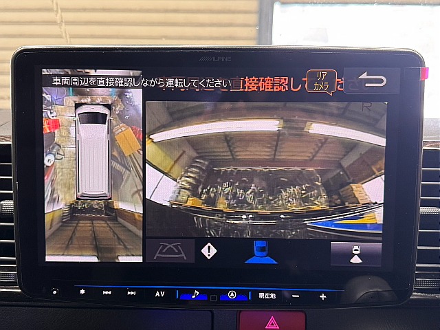 バックカメラ、パノラミックビューモニター完備！