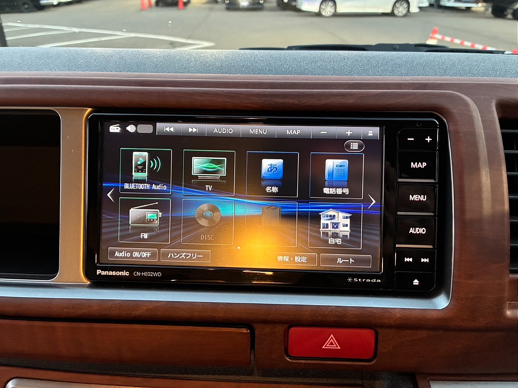 フルセグTV・Bluetoothもご利用頂けます！