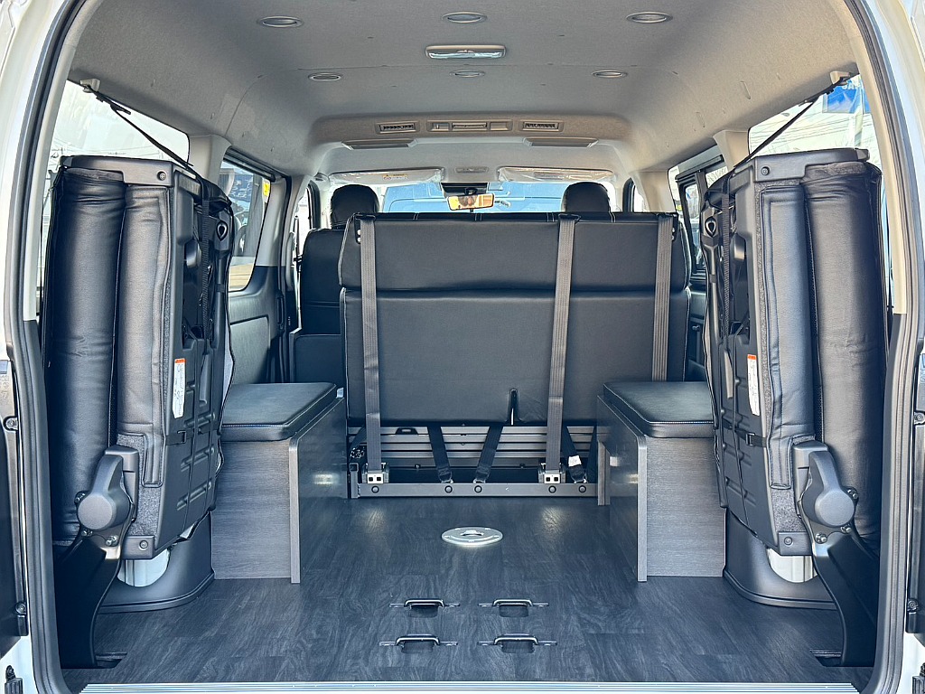 トヨタ&nbsp;ハイエース&nbsp;ワゴン2.7GLロング ミドルルーフ 4WD&nbsp;【necross】【オフロード】&nbsp;北海道の詳細画像&nbsp;その11