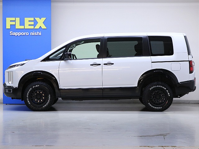 電動サイドステップ☆両側電動スライドドア☆パワーバックゲート☆マルチアラウンドモニター☆デリカ専用アルパインＢＩＧ－Ｘ１１ナビ☆ＵＳＢ／ＨＤＭＩ接続ユニット☆ＥＴＣ☆新型パーキングセンサー☆