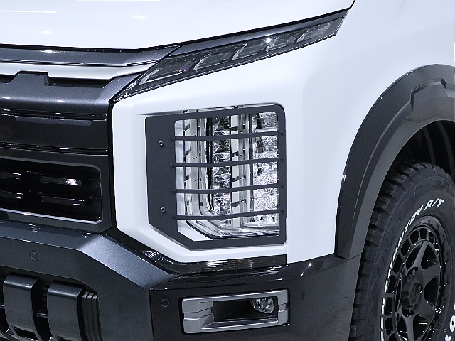 FLEXオリジナルヘッドライトカバー付き！