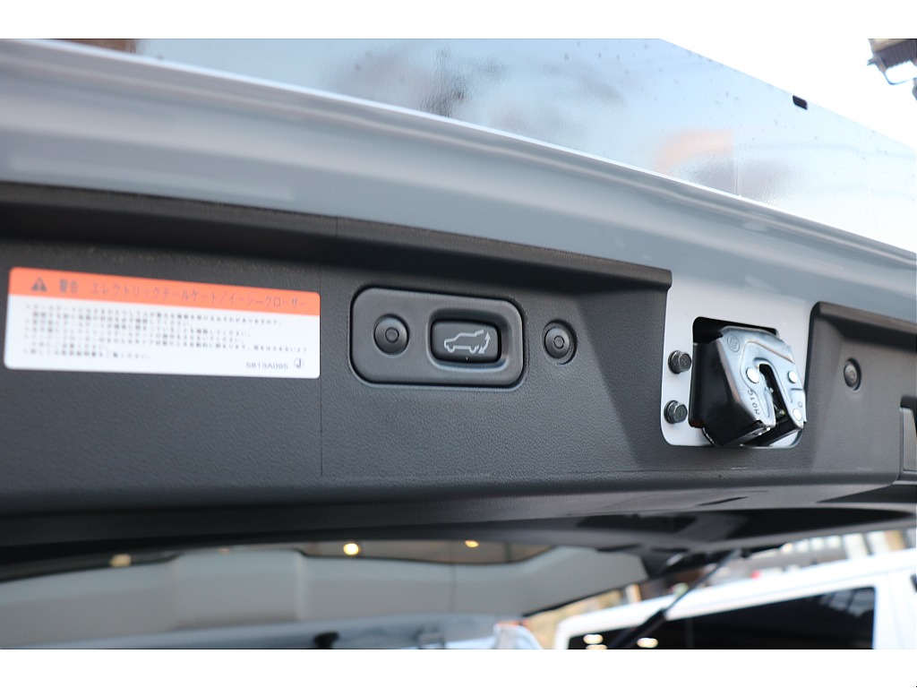 電動リアゲート！