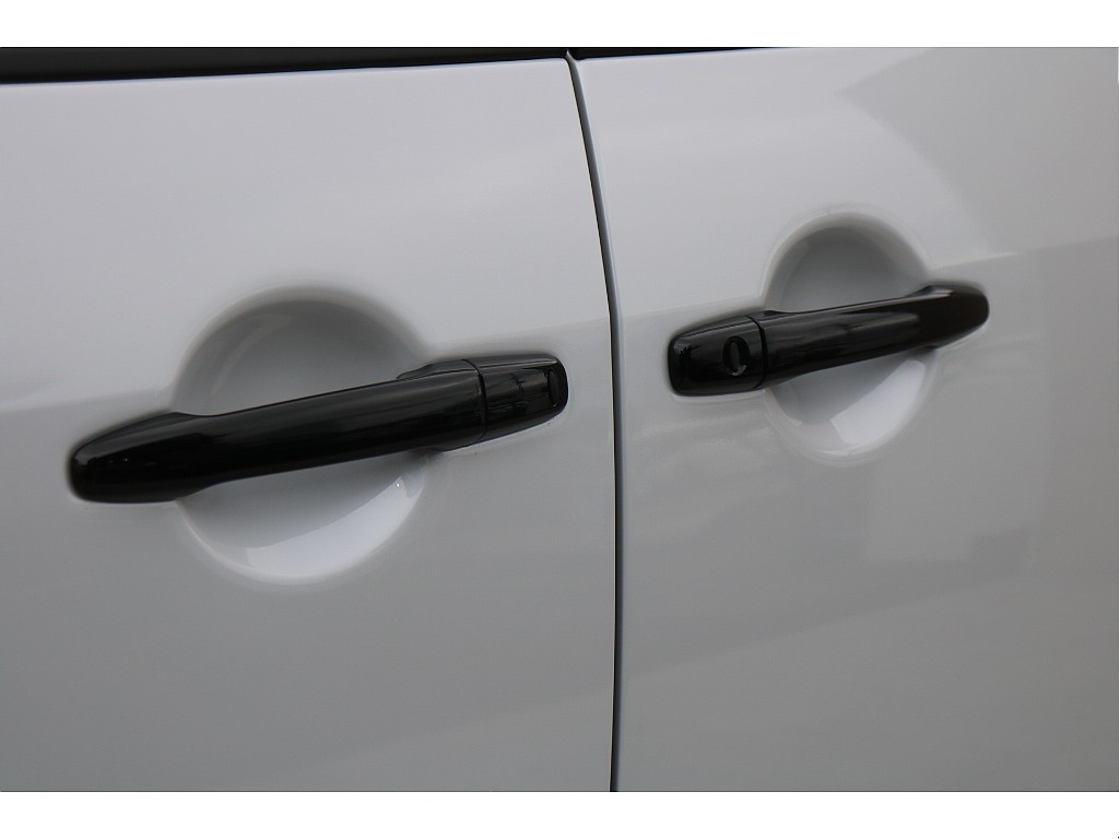 艶有ドアハンドル！