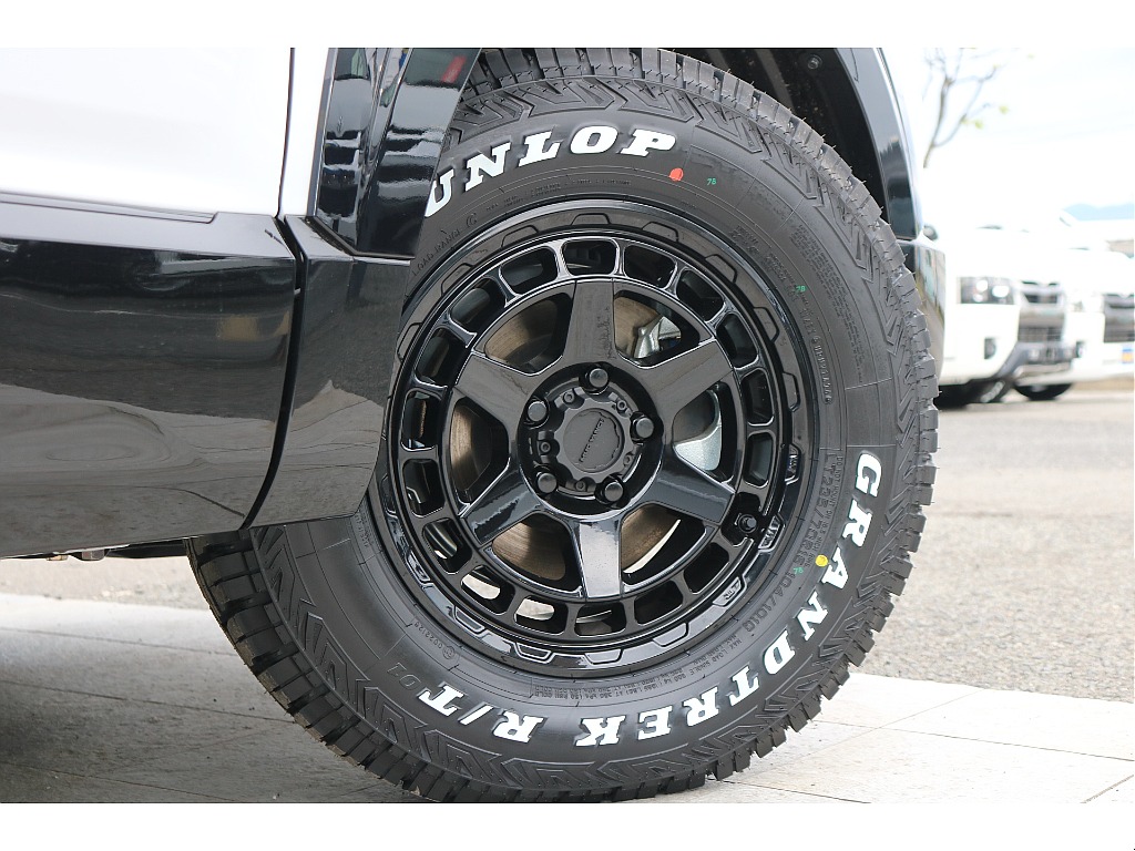 マッドヴァンスX TYPE S16インチアルミ、ダンロップGRAND TREKタイヤ！