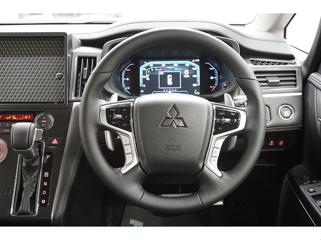 本革巻きステアリング＆本革巻きシフトノブ☆ステアリングスイッチ付き☆