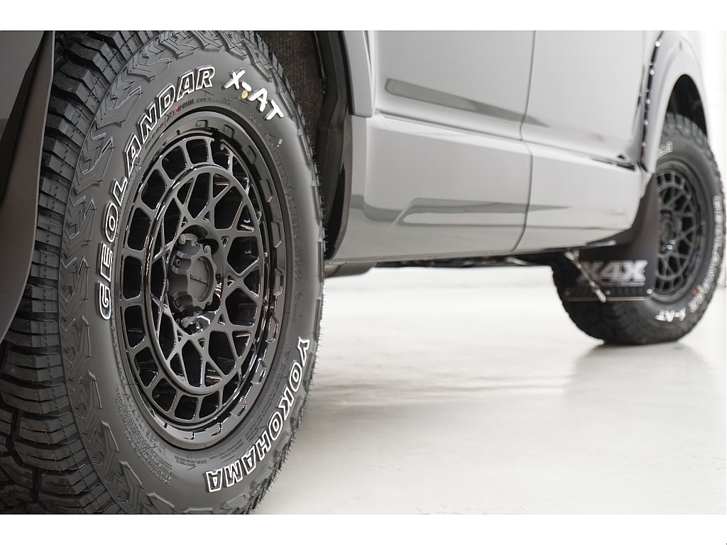 ＹＯＫＯＨＡＭＡジオランダーＸ－ＡＴタイヤ×MUD VANCE X Type M　16インチAW☆