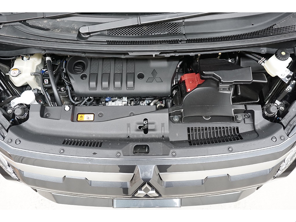 エンジンルームになります☆