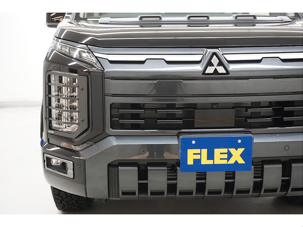 ブラックマイカ☆マルチＬＥＤヘッドライト☆新型ホイールアーチモール☆リフトＵＰ☆ＪＡＯＳボンネットディフレクター☆オリジナルヘッドライトカバー☆オートフラッグス製マッドフラップ☆ＪＡＯＳマフラー☆