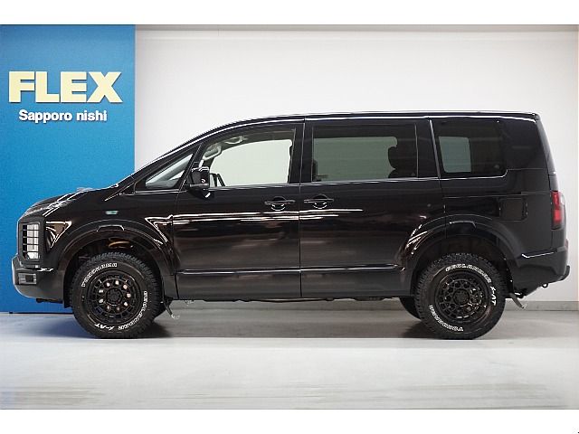 両側電動スライドドア☆パワーバックゲート☆マルチアラウンドモニター☆デリカ専用アルパインＢＩＧ－Ｘ１１ナビ☆ＵＳＢ／ＨＤＭＩ接続ユニット☆ＥＴＣ☆新型パーキングセンサー☆