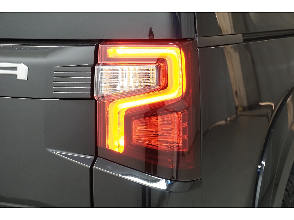 純正ＬＥＤテールランプ☆