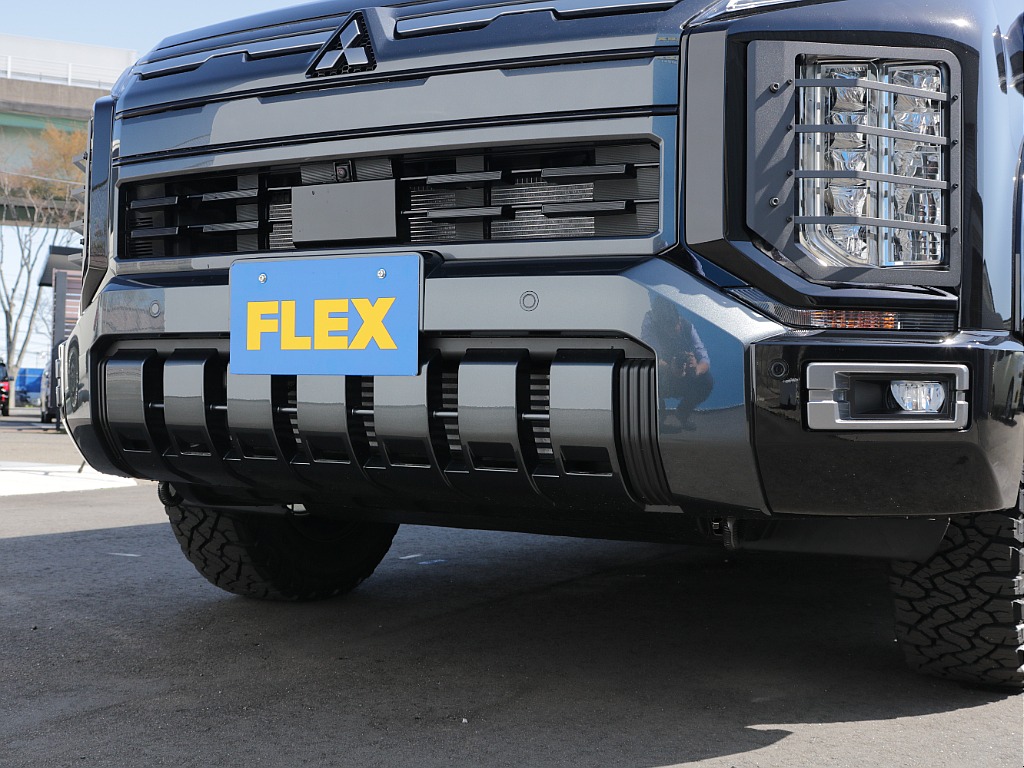 MCチェンジでフェイスもかっこよくオフロード感がさらにアップしております！！