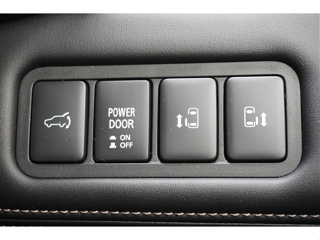 両側電動パワースライドドア☆