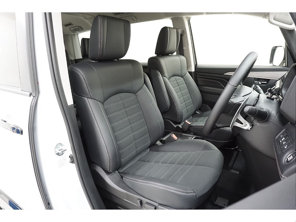 スエード＆レザーコンビネーションシート☆